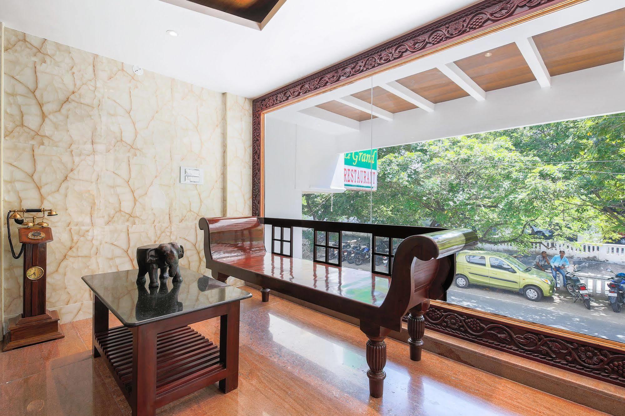 Treebo Trend Grace Inn Puducherry Exterior foto